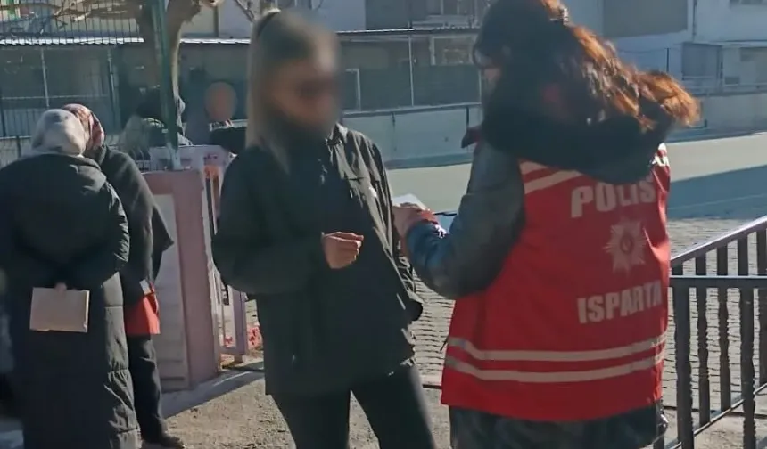 Isparta’da Çocukların Güvenliği İçin Emniyet Ekiplerinden Sıkı Denetim