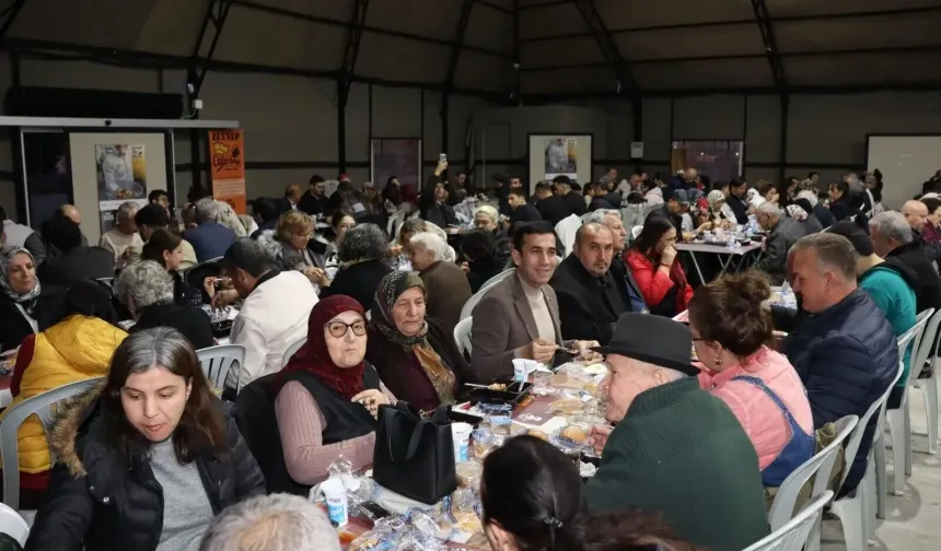 Ispartalılar Antalya’da Bereket Sofrasında Buluştu