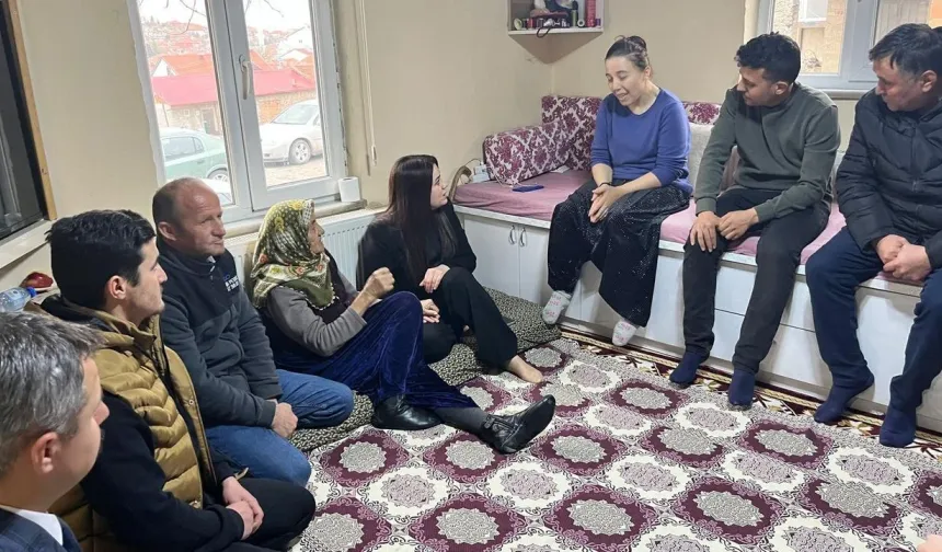 KAYMAKAM GÜR, ELMAS AİLESİNİN ACISINI PAYLAŞTI