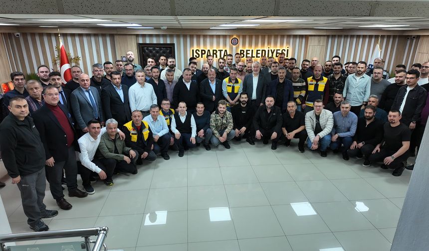 BAŞKAN BAŞDEĞİRMEN MESAİ ARKADAŞLARIYLA BAYRAMLAŞTI