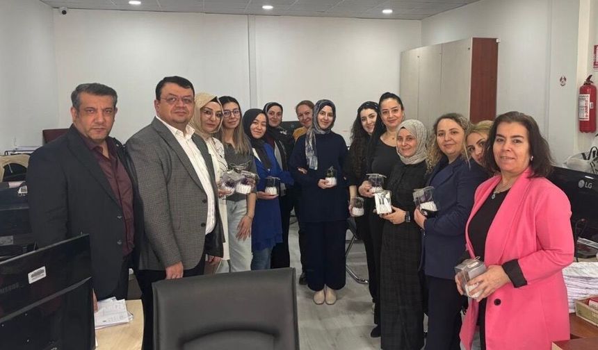 HİZMET-İŞ SENDİKASI’NDAN 8 MART’TA ANLAMLI ZİYARET