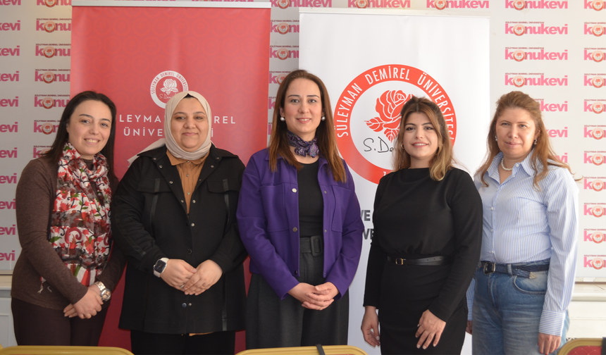 BİR DAMLA ZAMBAK, BİR HİKÂYE KADIN