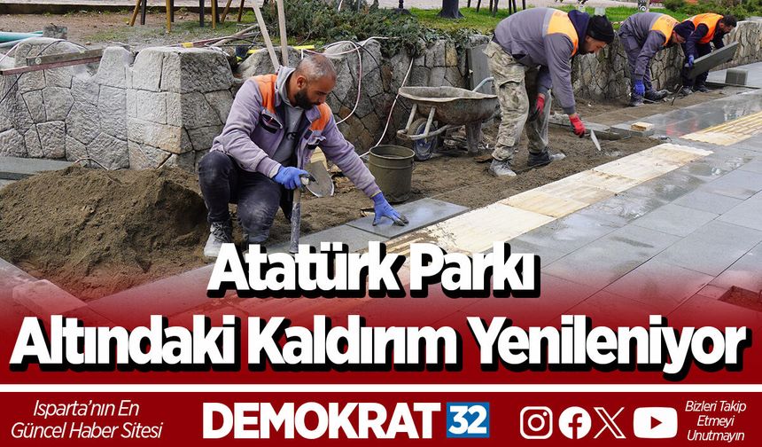 Atatürk Parkı altındaki kaldırım yenileniyor