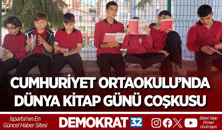 CUMHURİYET ORTAOKULU’NDA DÜNYA KİTAP GÜNÜ COŞKUSU