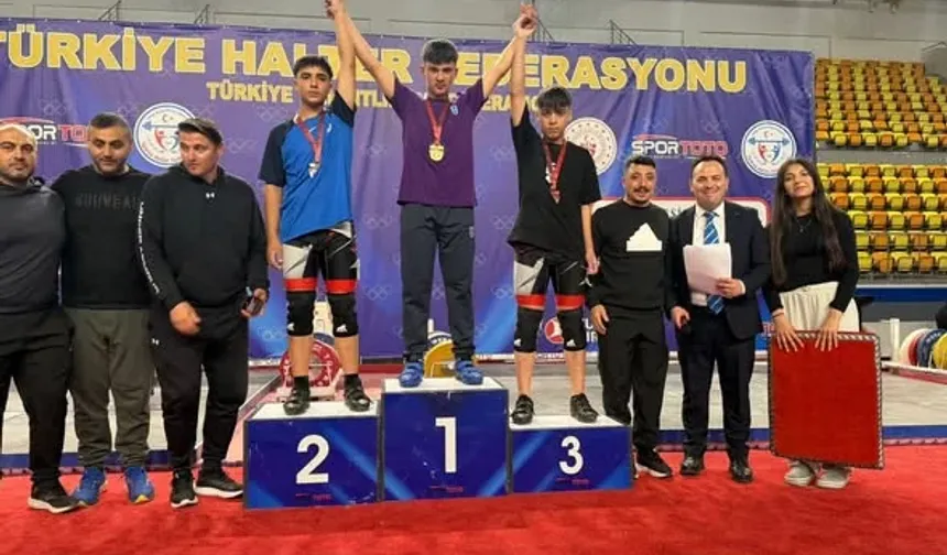 ISPARTA'NIN GENÇ DEVLERİ ANKARA'YI SALLADI: 3 TÜRKİYE ŞAMPİYONLUĞU!