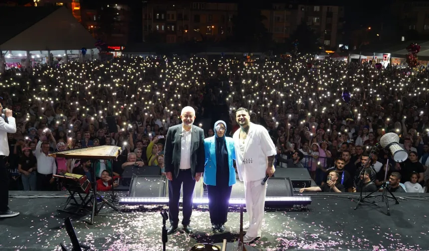 Isparta Gül Festivalinde PAU rüzgarı esti