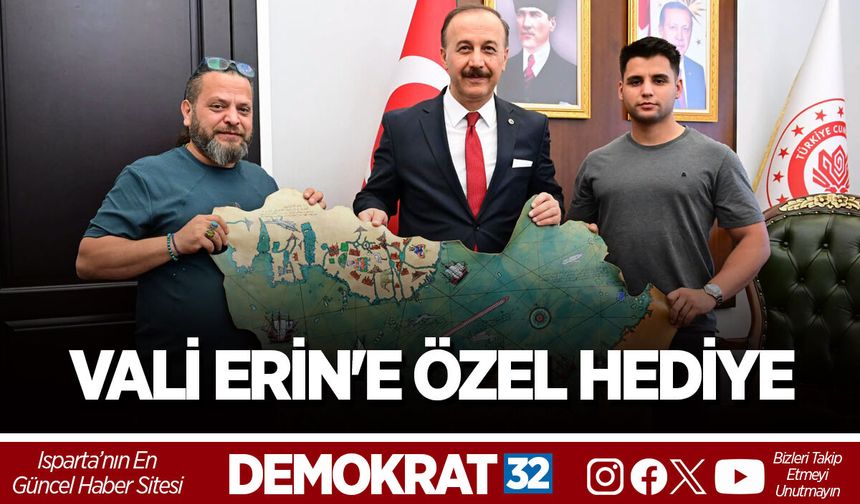 DERİ USTASINDAN VALİ ERİN'E ÖZEL HEDİYE