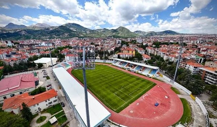 87 Yıllık Stadyum Spor Severlere Veda Ediyor