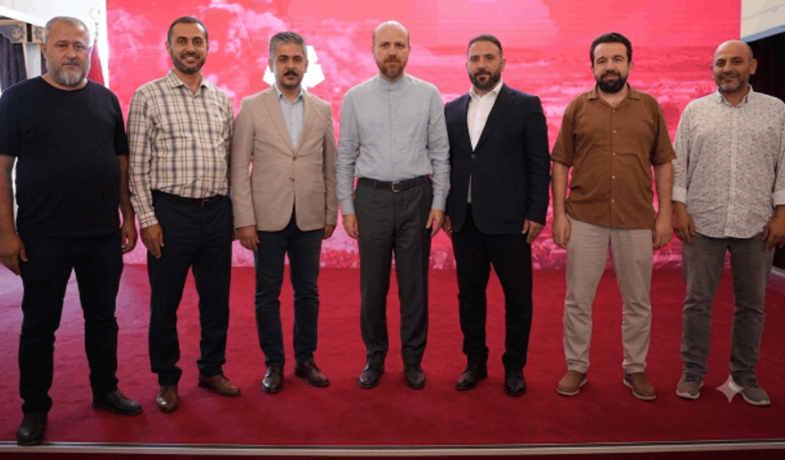 ISUBÜ Rektörü Çatal, Bilal Erdoğan ile bir araya geldi