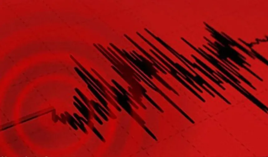 İzmir'de deprem