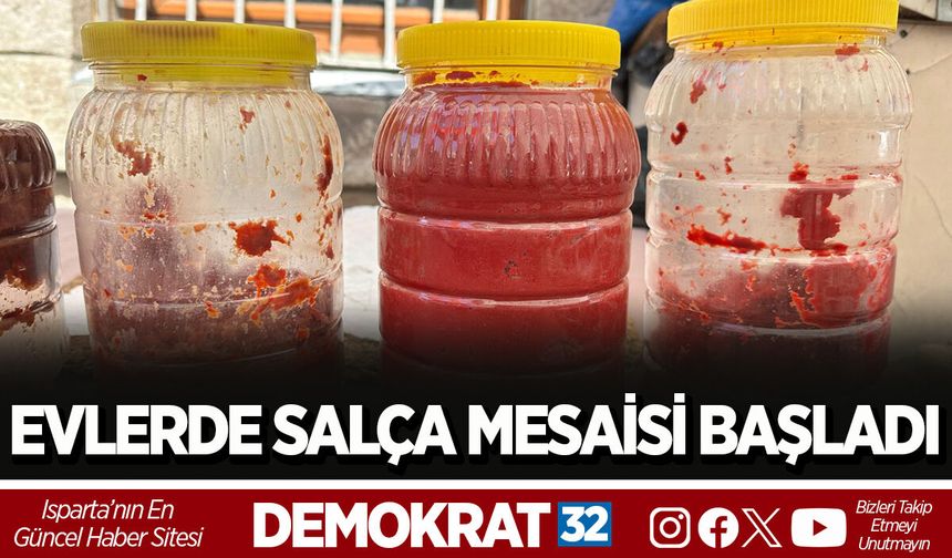 Evlerde Salça Mesaisi Başladı