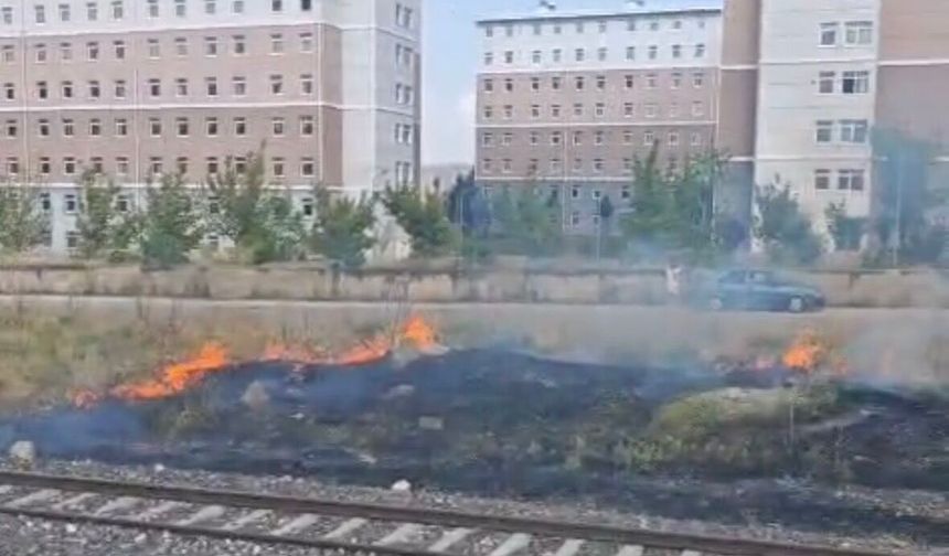 Yangın Riski Gündeme Gelmişti: O Bölgede Yangın Çıktı