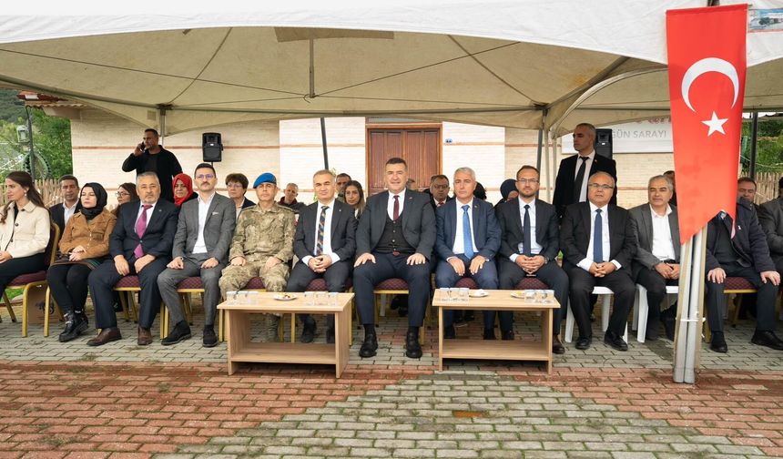 Eğirdir’de TÜBİTAK 4007 Bilim Şenliği kapılarını açtı