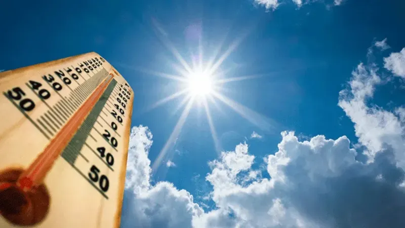 <h3>8 İL İÇİN SARI KODLU UYARI YAYIMLANDI</h3>
<p>Ayrıca Meteoroloji, yurdun kuzey doğusundaki 8 il için önemli bir veriye yer verdi. "Meteoyarı" sayfasında yer alan bilgilere göre bugün Ağrı, Erzurum, Kars, Trabzon, Artvin, Giresun, Rize ve Ardahan için beklene kuvvetli yerel yağışlar nedeniyle sarı kodlu uyarı yapıldı. Bu illerde yaşayan vatandaşların sel ve su baskınlarına karşı dikkatli ve tedbirli olmalarında fayda var.</p>