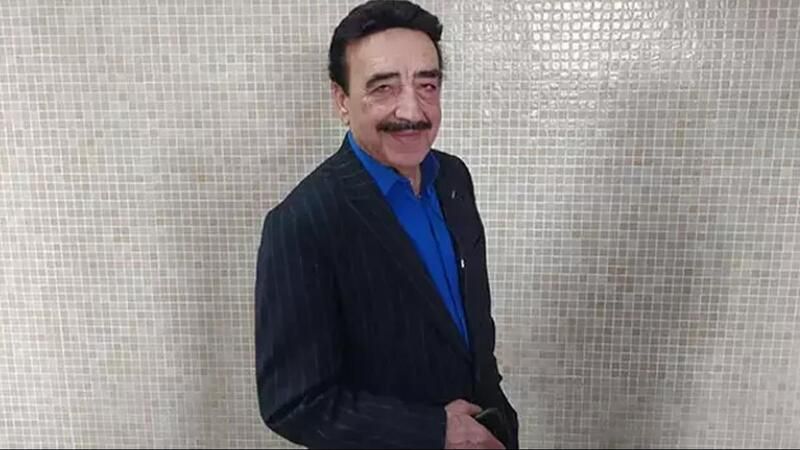 <p>TANSİYONU YÜKSELDİ</p>
<p></p>
<p></p>
<p></p>
<p>Hakkı Bulut, Tokat'ta vereceği konser öncesinde aniden rahatsızlandı. Sanatçının sahneye çıkacağı saatlerde tansiyonunun yükselmesi üzerine sağlık ekipleri olay yerine sevk edildi. Bulut, hızlı bir müdahalenin ardından Tokat Devlet Hastanesi’ne kaldırıldı.</p>