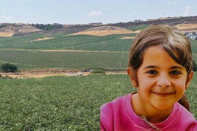 <p>SORU: SALİM GÜRAN, NARİN'İ NEDEN ÖLDÜRDÜ?<br />"Bana neden öldürdüğünden veya kendisinin öldürdüğünden bahsetmedi ancak kendisi öldürmedi ise bana neden getirip cesedi kaldır desin"</p>
<p>SORU: ARABADA BAŞKA BİRİ VAR MIYDI?<br />"Olayı ikimizden başka birinin bildiğini düşünmüyorum faka Salim'in arabasının arka kısmında biri var ise bir de o görmüştür. Fakat söylediğim gibi ben arabanını arka koltuğunda birisinin olup olmadığını bilmiyorum"</p>
<p>NARİN'İ TAŞIYAN KIRMIZI ARABANIN GÖRÜNTÜSÜ ORTAYA ÇIKTI<br />Jandarmanın incelemelerde bulunduğu amcanın aracından hariç başka bir aracın da cinayetin örtbas edilmesi için kullanıldığı ortaya çıktı.</p>