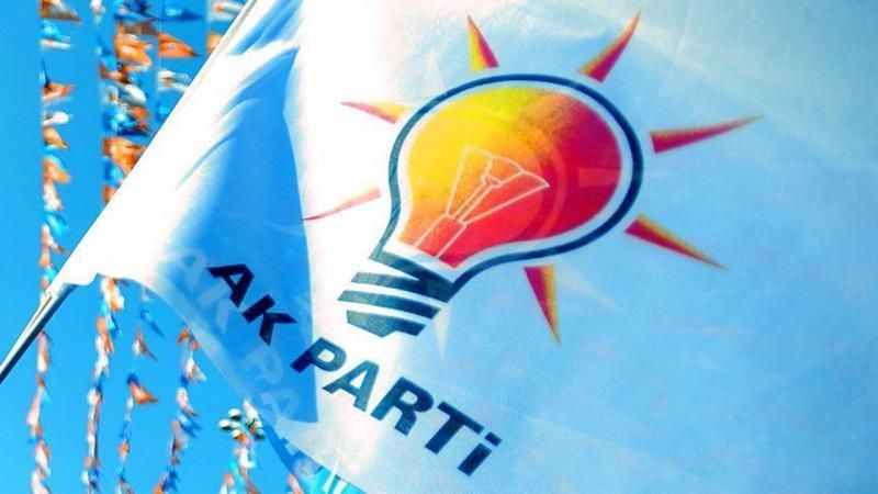 AKP’de koltuk düellosu başladı! Erdoğan aday olamazsa öne çıkacak 2 ismi açıkladı