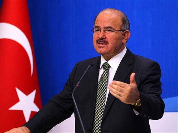 <h3><strong>2002 RUHUNU YAKALAMAK</strong></h3>
<p>Katıldığı bazı televizyon programlarında AK Parti’nin 2002 ruhunu, Gezi Olayları sonrasında güvenlikçi yaklaşımlarla kaybettiğini ifade eden Çelik’in ve arkadaşlarının özellikle partinin küskünlerini yeni oluşumda yer almalarını yönünde çalıştıkları öğrenildi.</p>