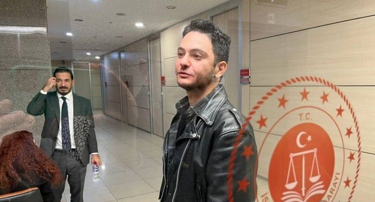 Gazeteci Furkan Karabay gözaltına alındı! Sosyal paylaşımları nedeniyle…