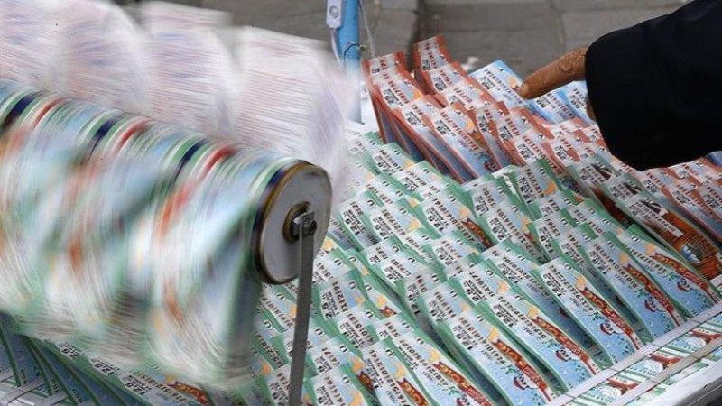 <h2>25 BİN TL KAZANDIRAN NUMARALAR</h2>
<p>0080001    0160969    0171205    0184280    0239918    0274674    0295132    0338359    0471779    0576228</p>
<p>0597351    0626776    0687542    0687825    0750984    0760585    0817045    0900893    0921116    0977771</p>
<p>0989219    1010441    1053777    1093630    1111706    1176277    1271904    1487486    1622600    1656067</p>
<p>1694517    1697870    1737059    1793899    1863432    1900553    1913855    1931353    1951724    1965257</p>
<p>2068247    2080187    2147773    2151398    2162285    2252835    2322878    2326235    2355517    2372658</p>
<p>2407619    2466123    2511994    2551413    2724927    2848223    2871290    2881006    2885182    2885495</p>
<p>2908513    2983225    2991939    3070823    3144236    3208373    3364722    3366859    3447249    3538178</p>
<p>3583608    3601486    3641043    3763841    3767895    3769540    4013113    4135404    4140768    4156675</p>
<p>4253496    4273159    4368768    4372178    4460512    4641403    4705279    4931917    4952455    5198995</p>
<p>5234994    5292484    5314621    5458427    5473025    5576337    5656488    5674188    5767744    5816891</p>
<p>5831295    5837858    5850910    5888840    5972816    6103255    6233354    6298114    6302405    6319734</p>
<p>6331691    6343419    6420408    6545926    6566543    6590378    6591953    6641004    6649474    6673106</p>
<p>6744575    6755709    6926010    6942643    7069535    7131519    7173896    7355754    7530887    7687566</p>
<p>7776833    7784429    7819336    7945102    8002557    8020692    8069759    8105086    8212983    8286581</p>
<p>8398888    8430568    8440195    8624750    8629036    8630668    8684631    8780442    8792478    8878873</p>
<p>8904423    8998574    9001599    9053262    9130363    9143786    9176340    9198435    9274625    9301138</p>
<p>9380921    9399620    9400147    9477808    9574906    9667308    9736378    9806927    9927153    9968668</p>