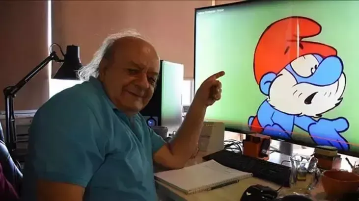 <p><strong>Sezai Altekin kimdir?</strong></p>
<p>1946 yılında dünyaya gelen Sezai Altekin, 1966 yılında tiyatroya başladı.<span> </span><a class="inline-keyword" href="https://www.hurriyet.com.tr/haberleri/oyuncu" target="_blank" rel="noopener">Oyuncu</a>, birçok televizyon dizisi ve<span> </span><a class="inline-keyword" href="https://www.hurriyet.com.tr/film-izle/" target="_blank" rel="noopener">sinema</a><span> </span>filmi ile de izleyici karşısına çıktı.</p>
<p>Seksenli yıllarda Gazanfer Özcan ile birlikte seslendirme yaptı.</p>