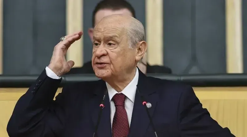 Bahçeli'den İmamoğlu'na sert eleştiriler: "İstanbul'un yıllarını çalan bu şahıs..."