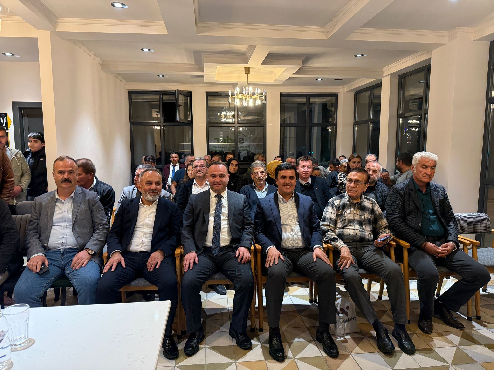 571178394 10163454473883288 288660747586797795 N