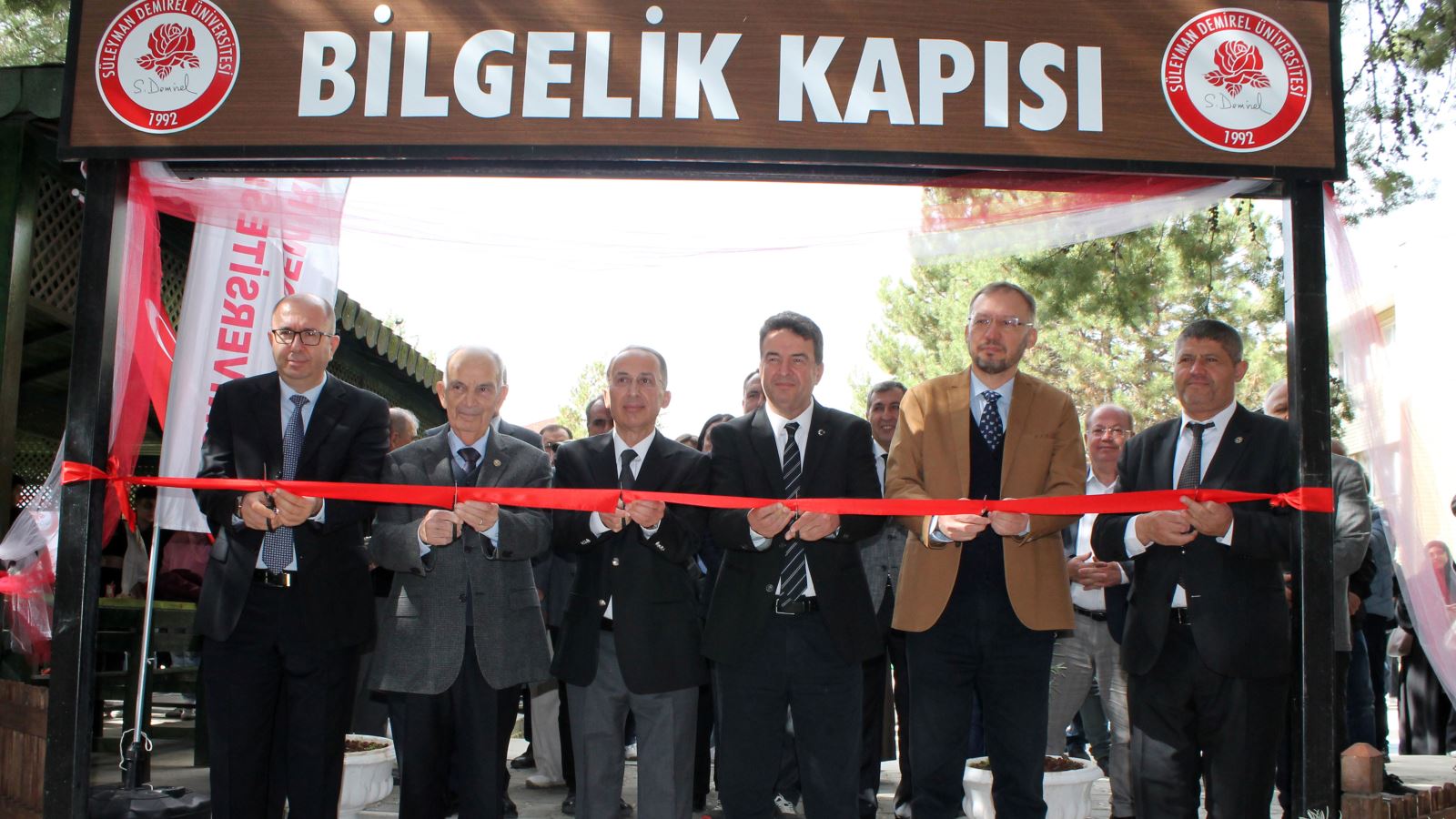 Bilimin Işığıyla Geleneğin Hikmeti Buluştu; “Bilgelik Kapısı” Açıldı