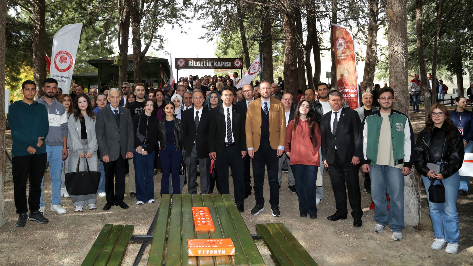 Bilimin Işığıyla Geleneğin Hikmeti Buluştu; “Bilgelik Kapısı” Açıldı3