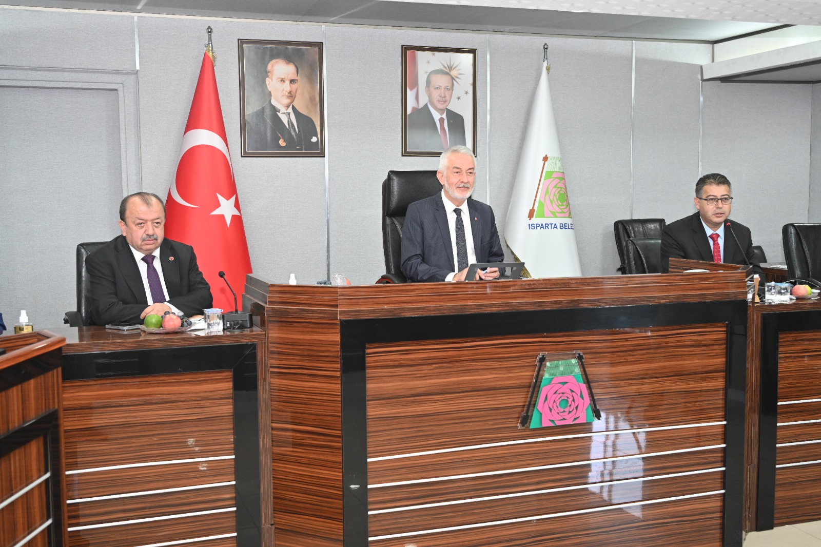 Isparta Muhtarlar Derneği, Başkan Başdeğirmen’i Ziyaret Etti (4)