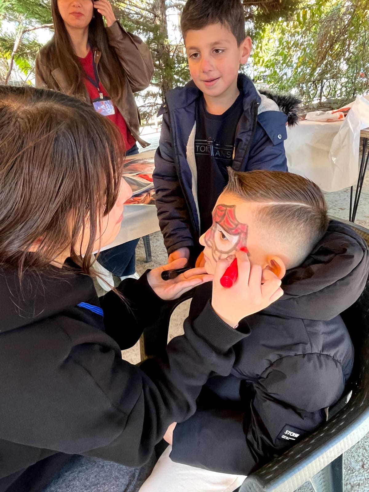 A3E57C42 E25F 47B4 96F0 1A80Df25D9A6