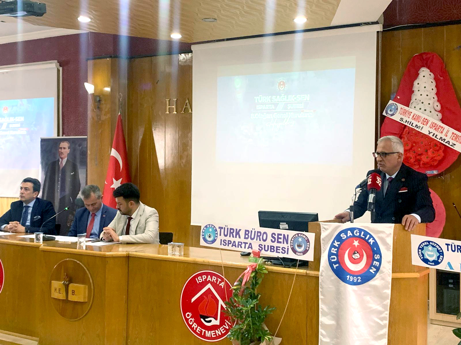 Ff18Efb1 Ae09 4F22 A0Af F59Cdf18E1B0