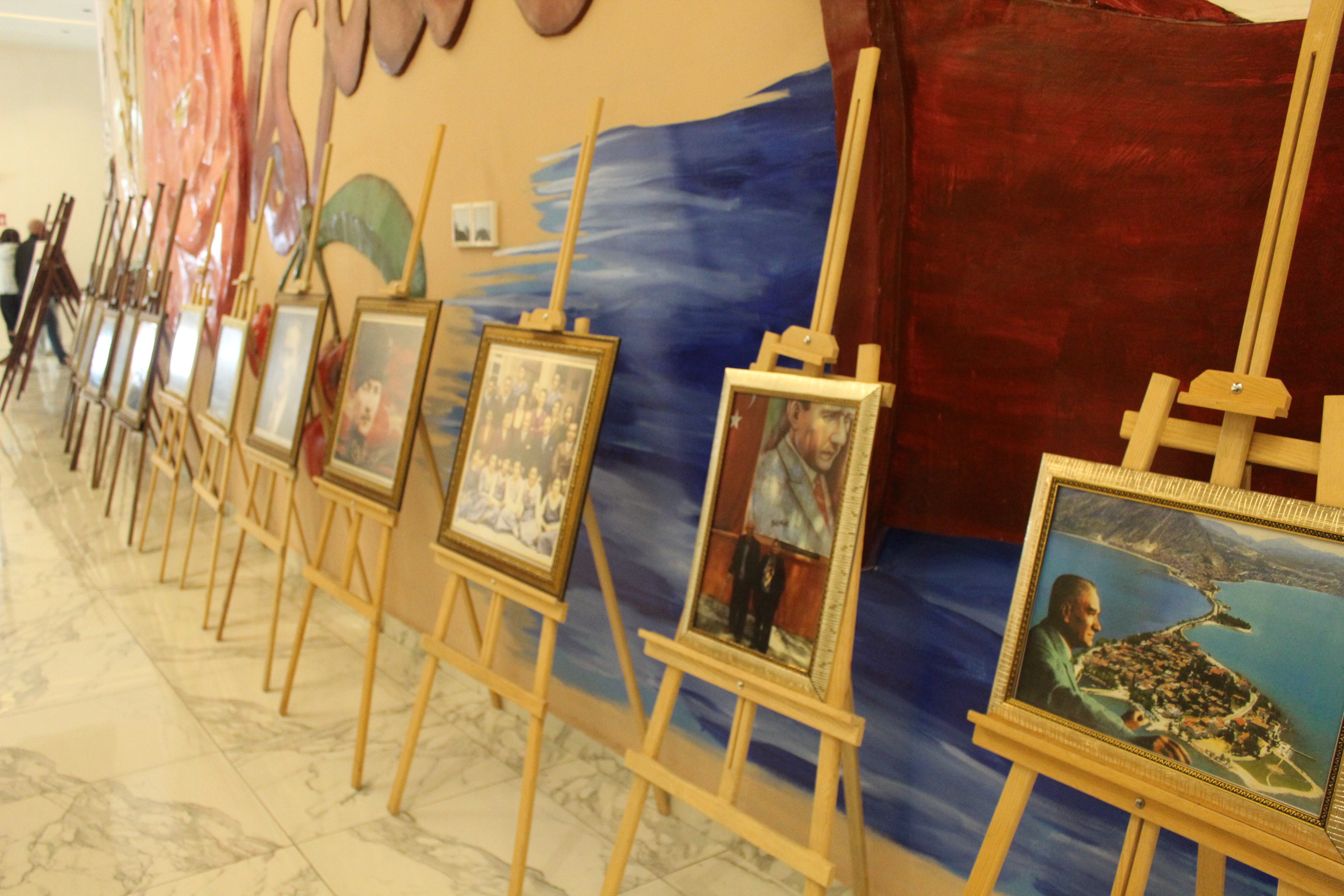 Isparta Belediyesinden 10 Kasım’a Özel Atatürk Temalı Sergi (3)