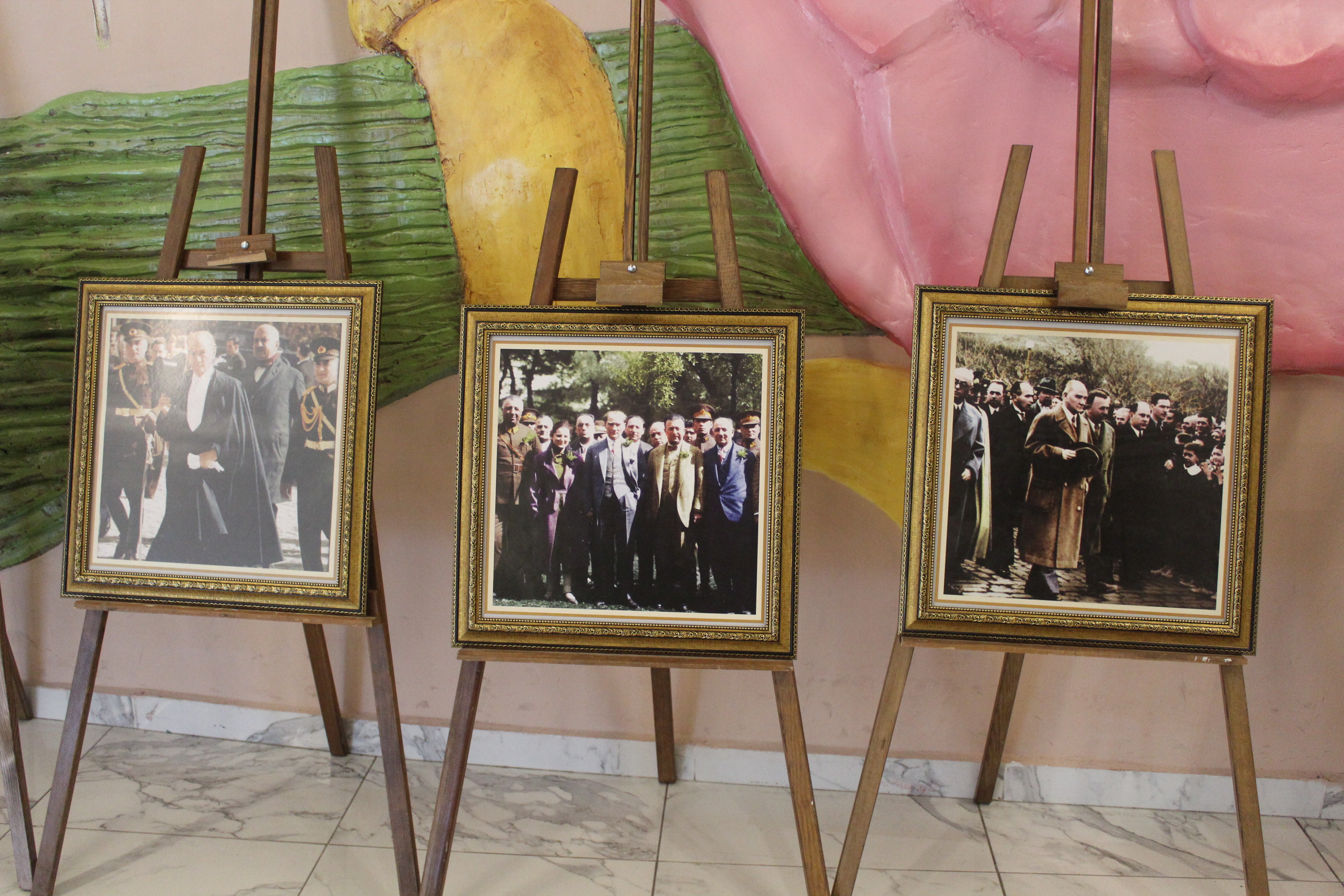 Isparta Belediyesinden 10 Kasım’a Özel Atatürk Temalı Sergi (4)