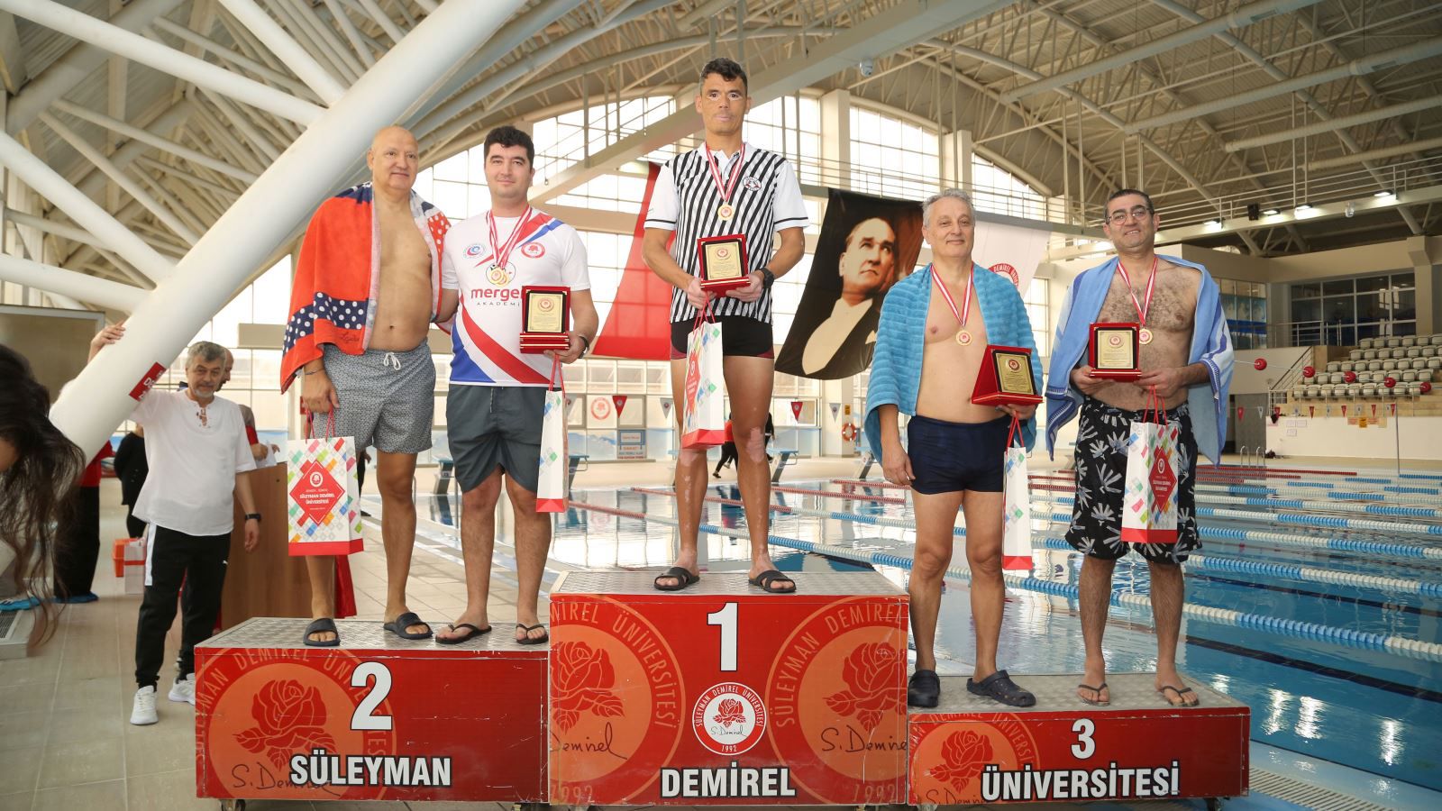 Whatsapp Image 2025 11 24 At 15.47.52