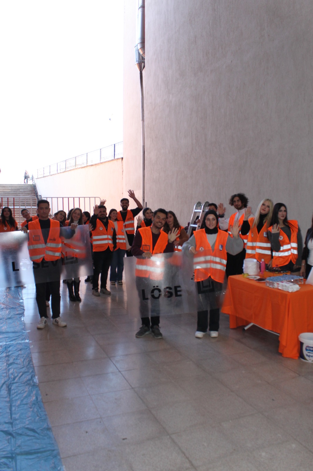 05082E25 Ef72 43Ef Ae8B A7C3955Eb0C4