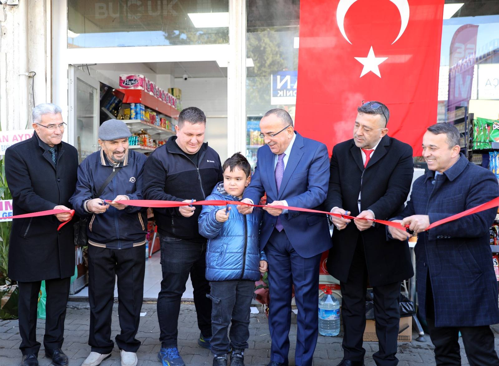 32 Buçuk Market, İkinci (2)