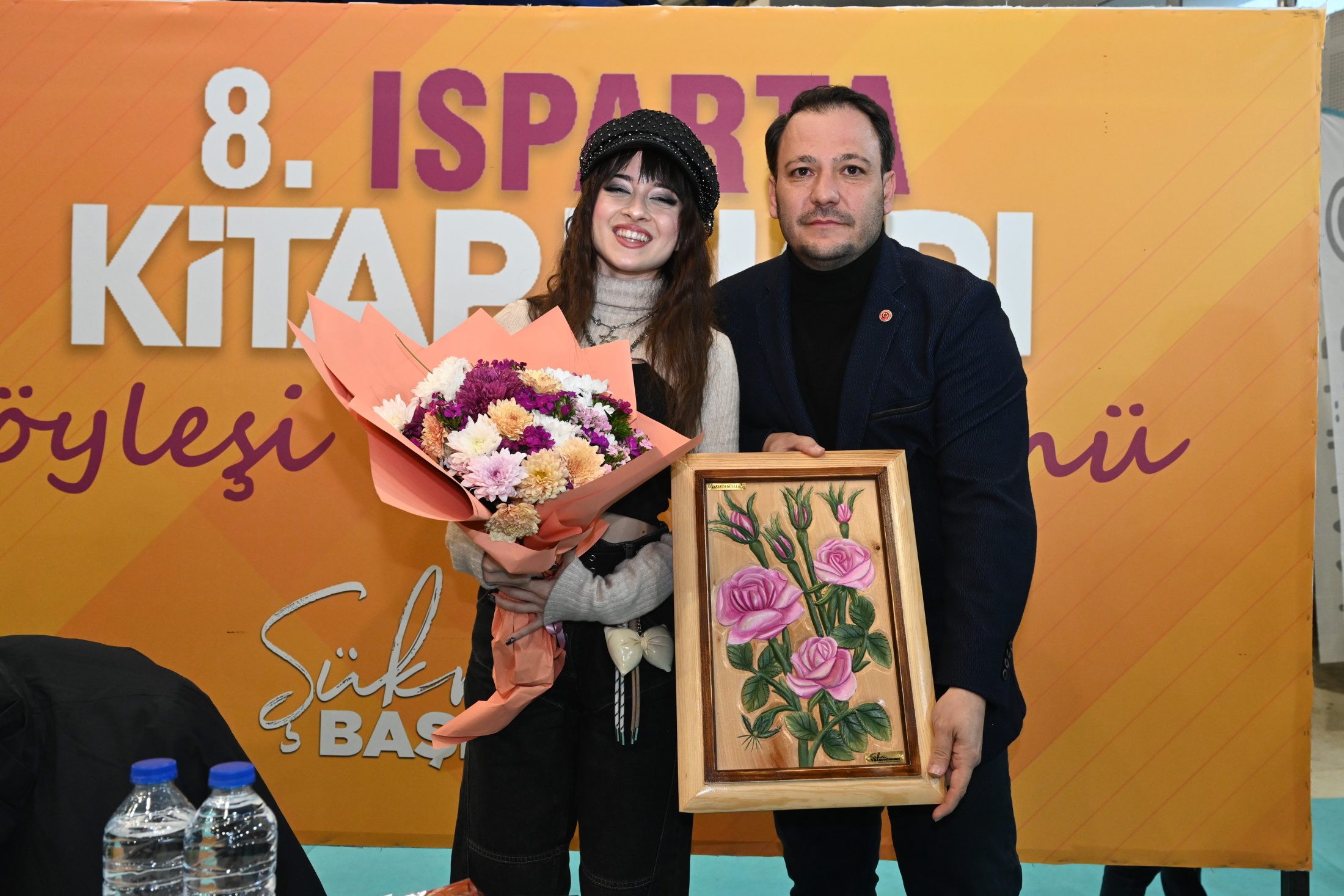 8. Isparta Kitap Fuarı’nda Melis Fis Rüzgârı (5)