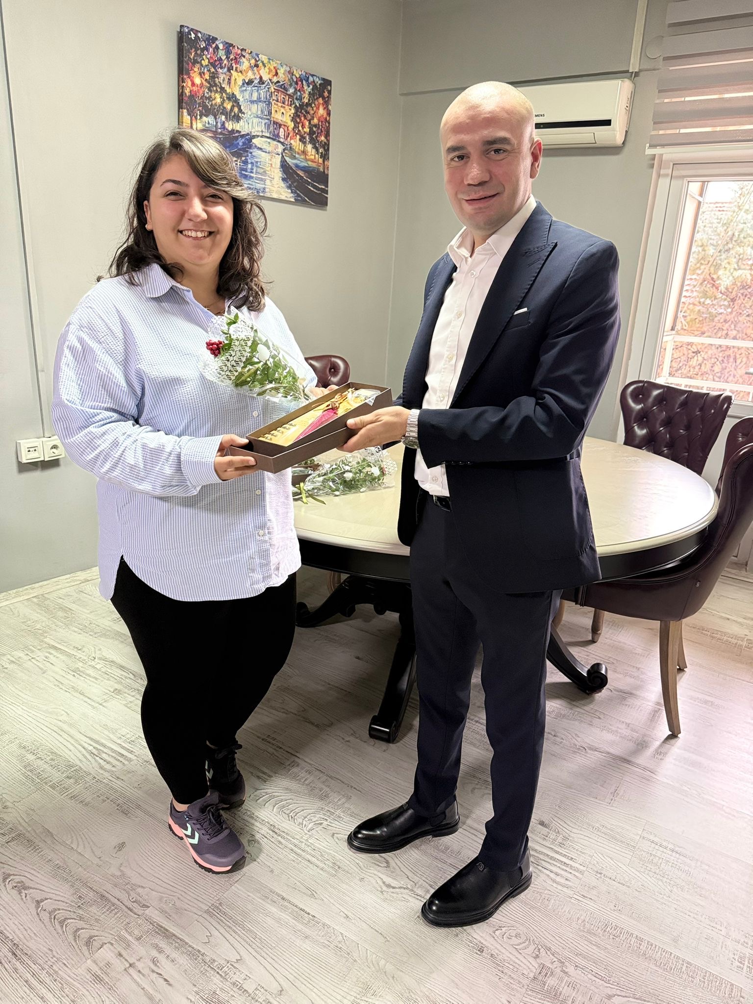 E14E9Dbf 6Eef 42F1 8763 38Eee62F22C9