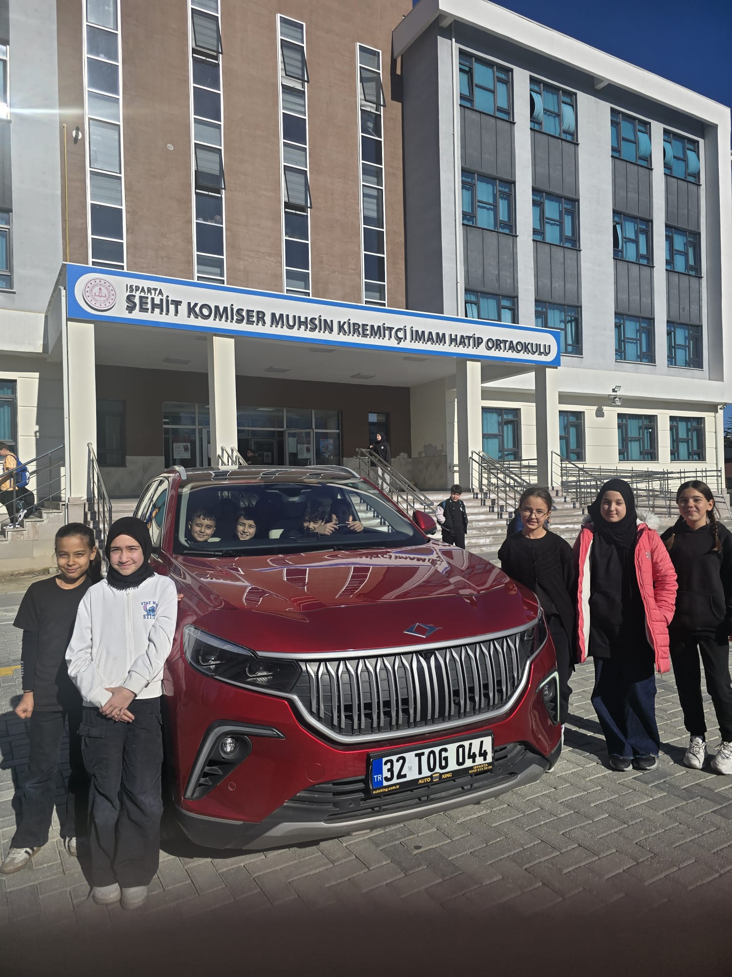 Whatsapp Image 2025 12 17 At 18.26.40 (1)