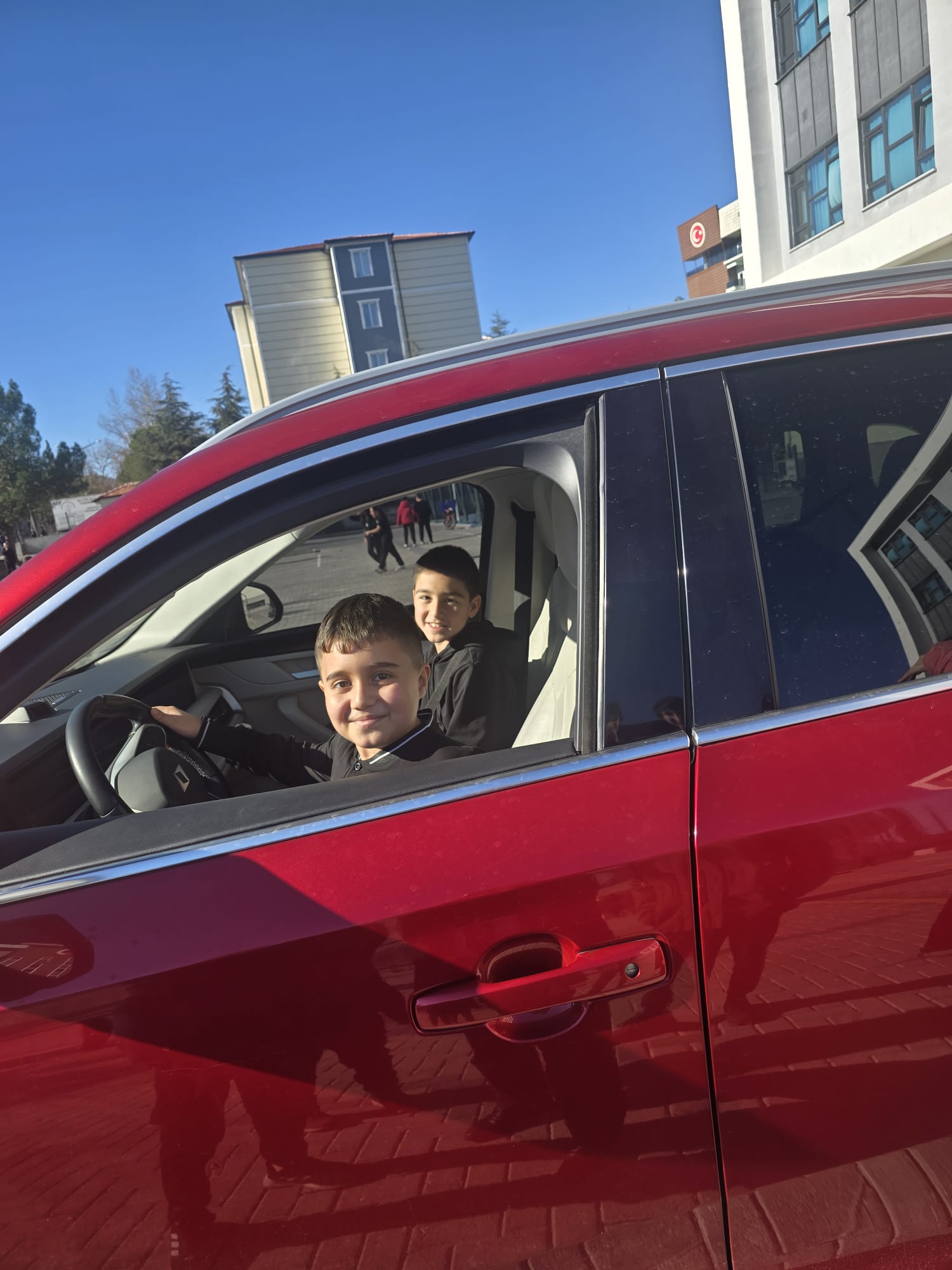 Whatsapp Image 2025 12 17 At 18.26.40 (2)