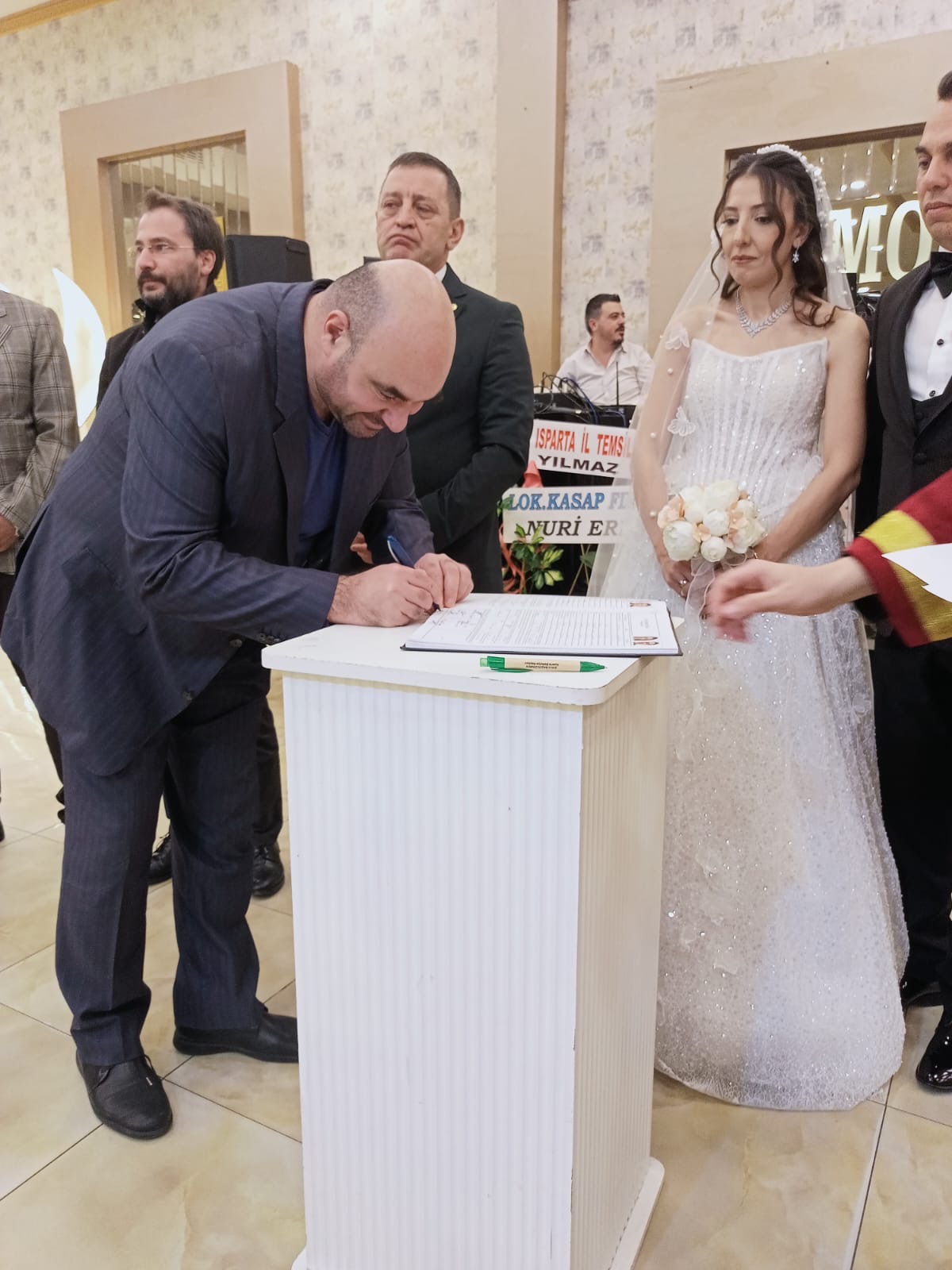 75Ca9Ebd A78D 4256 8Bc5 1A285Db65F56