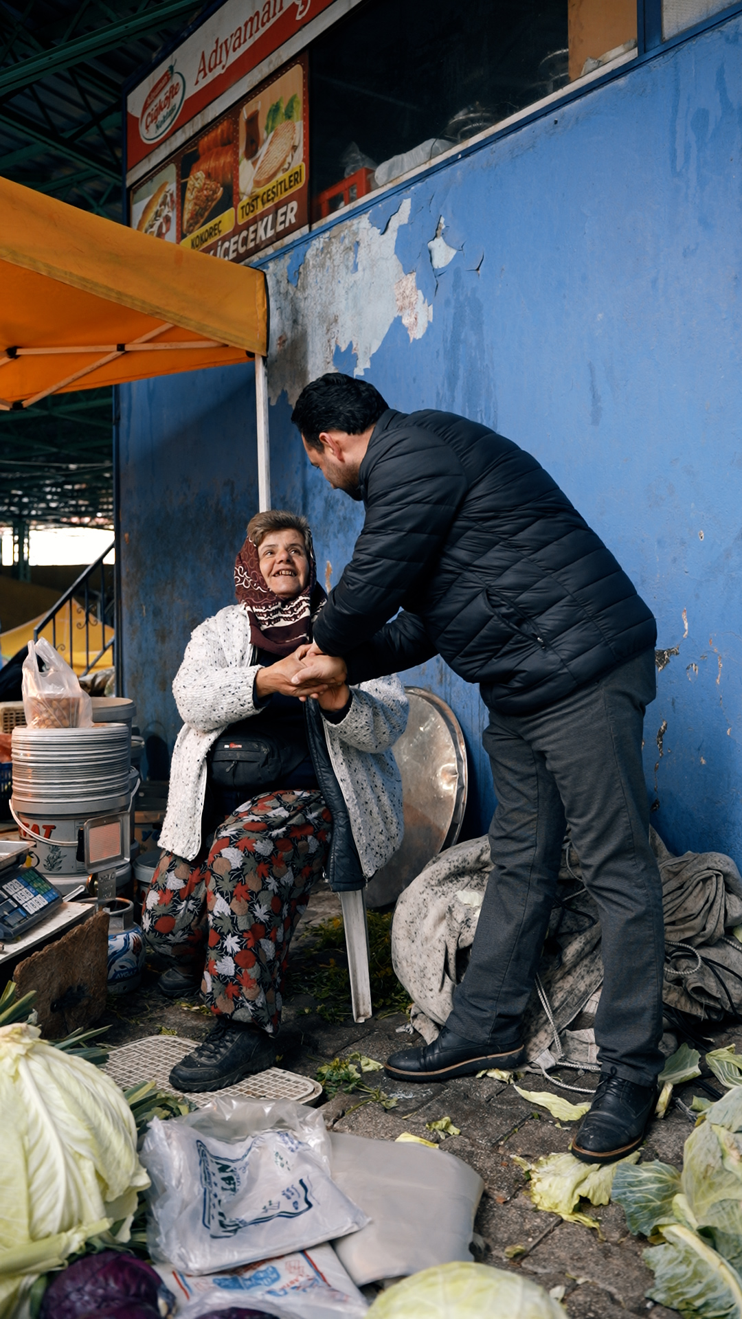 Dünya Deği̇şti̇, (4)