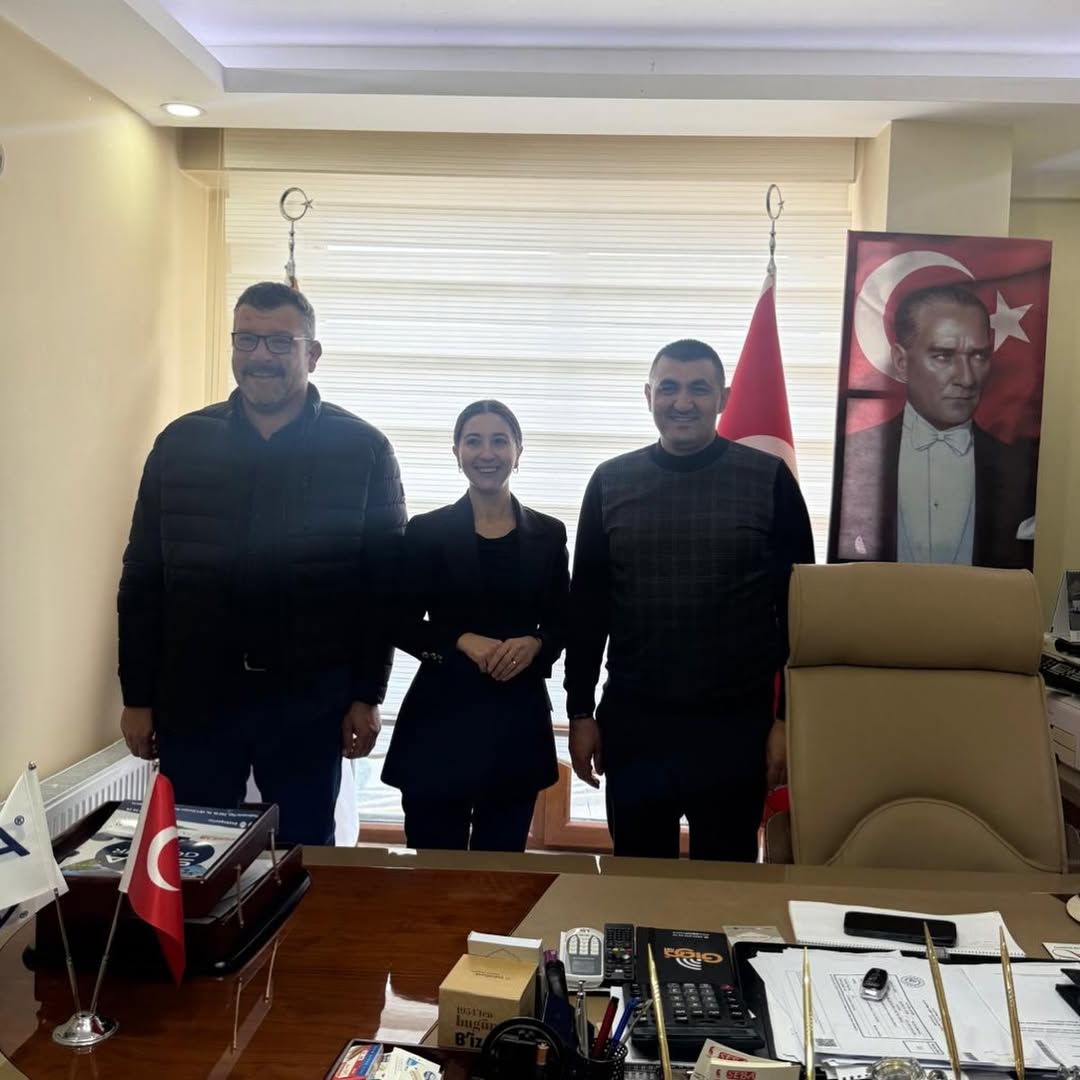 Kurucu Zi̇yaretleri̇ne Devam Edi̇yor (1)