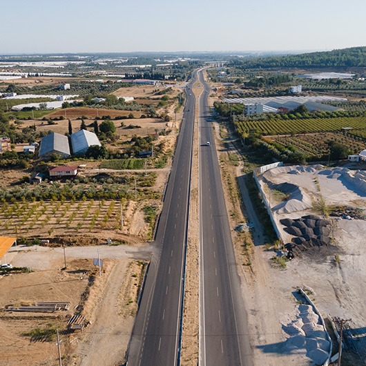 Sürekli Vaat Var Ama Ortada Bitmiş Bir Yol Yok (2)