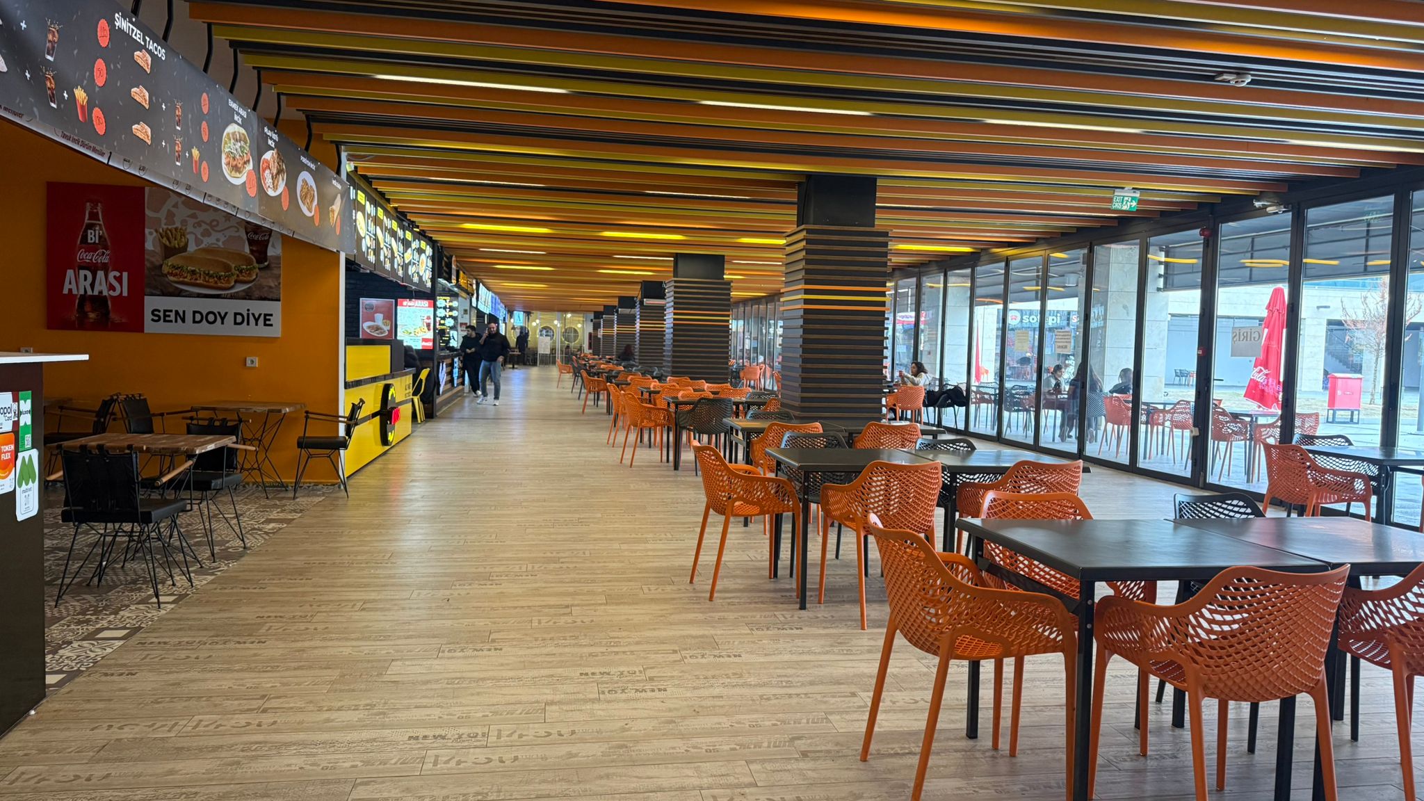 Özgür Tunçbilek, Yaşam Merkezi Esnafını (2)