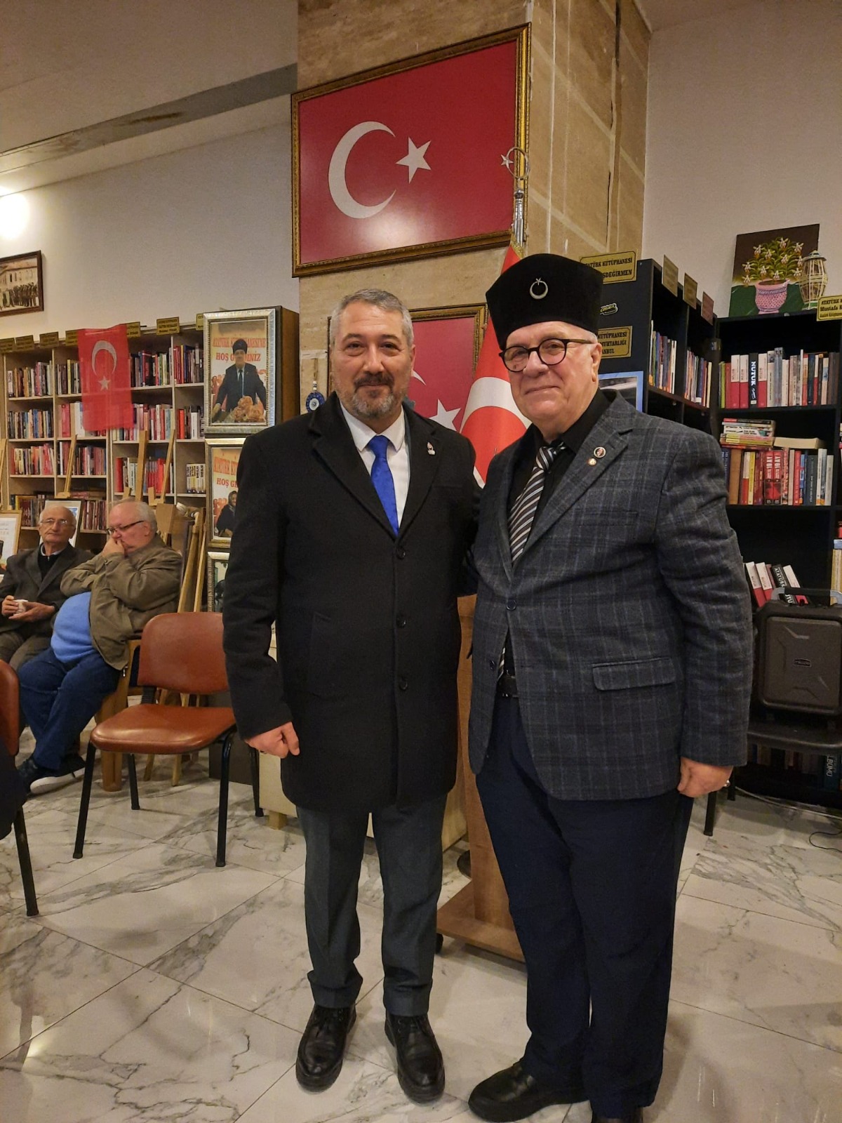 Suzan Küçüksaraç, Atatürk (1)