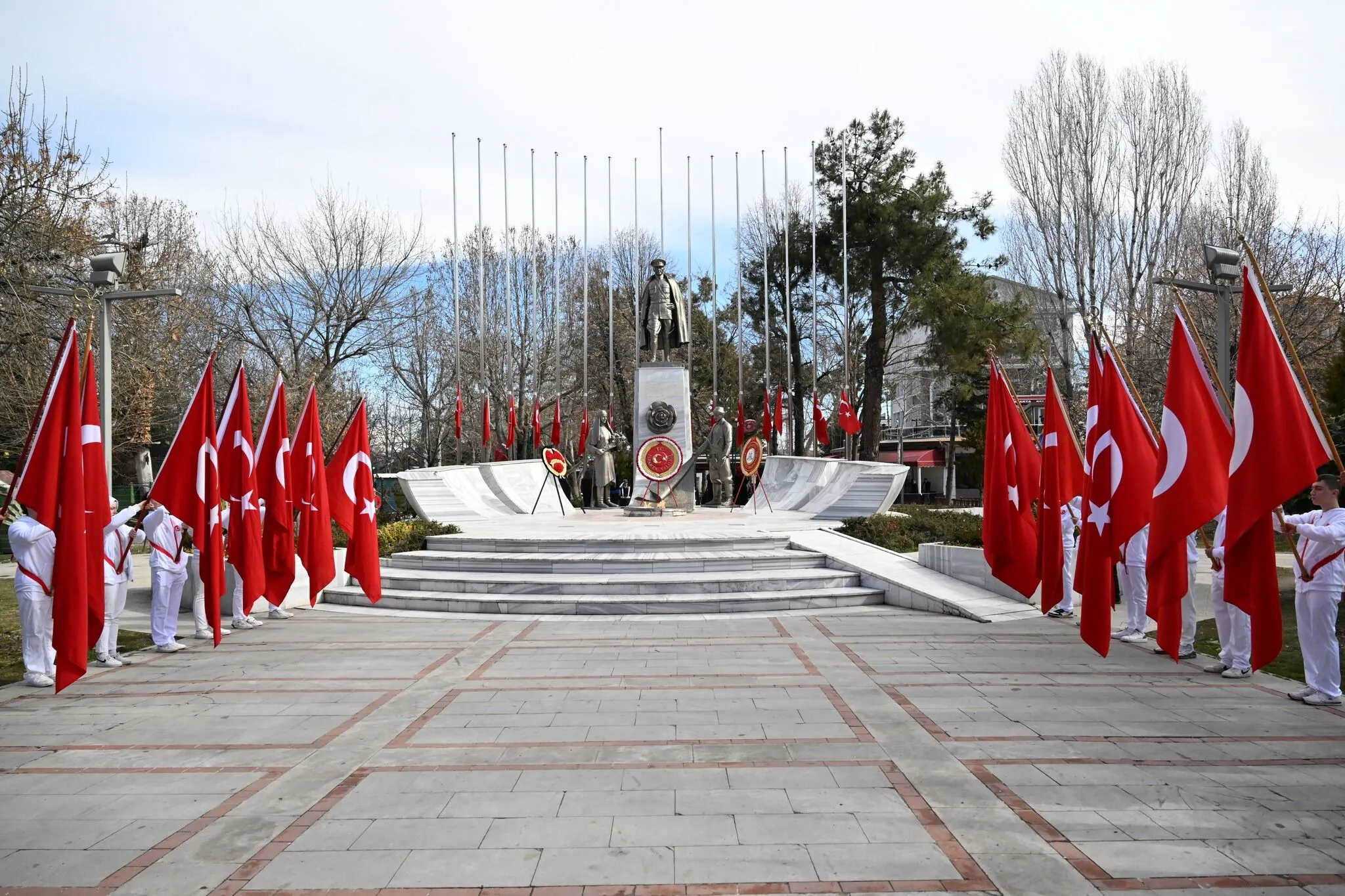 482316751 1180822953496604 8328272935896462934 N