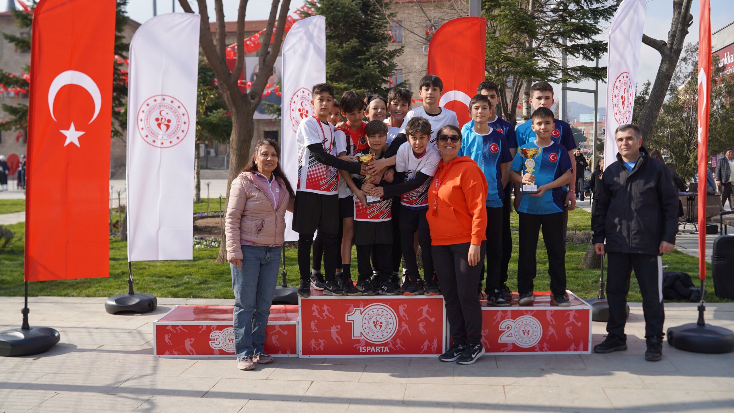 6 Mart Atatürk Koşusu Coşkuyla Gerçekleşti̇ri̇ldi̇ (3)