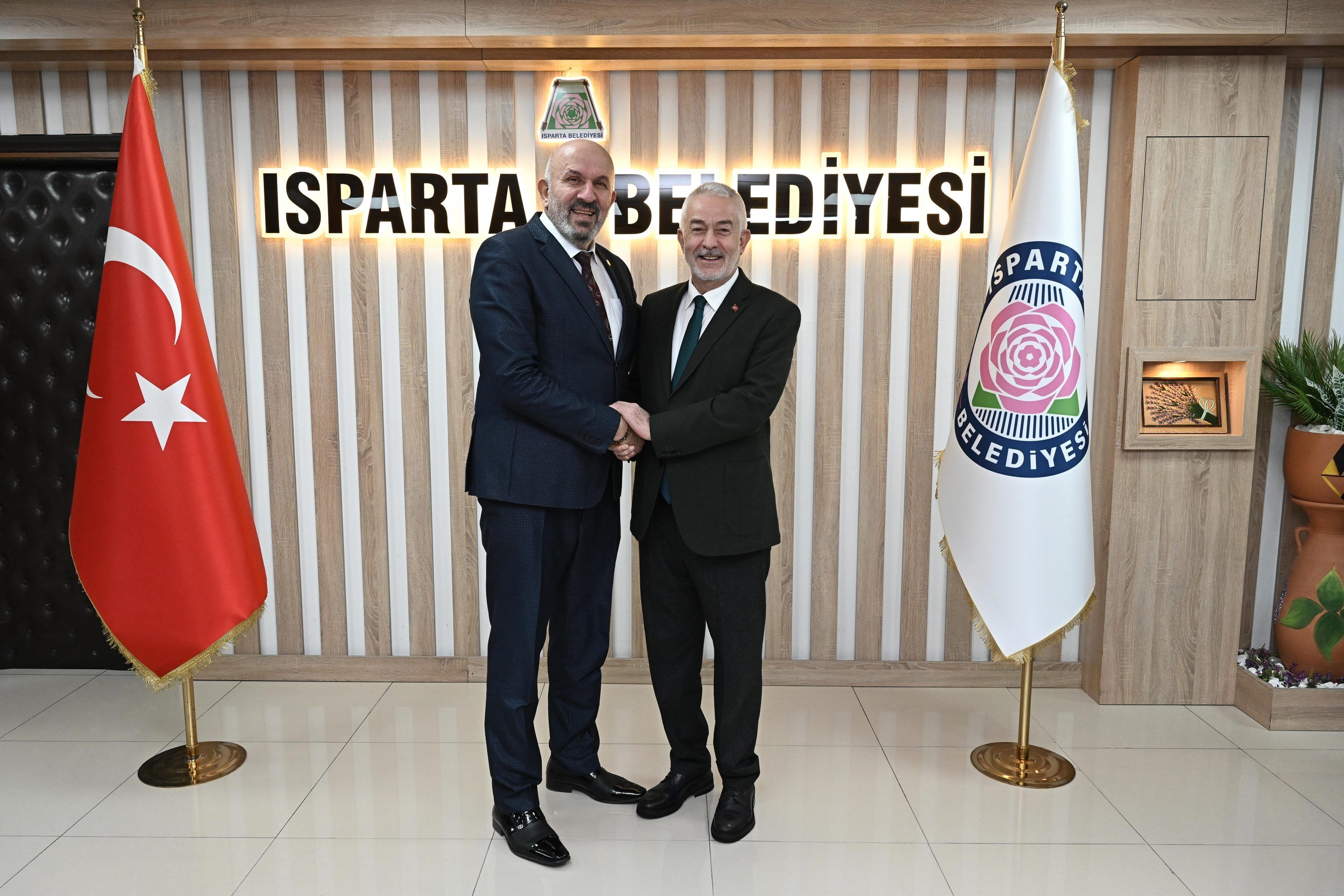 Delibalta “Isparta, Yerel Yönetimde Türkiye’ye Örnek” (1)